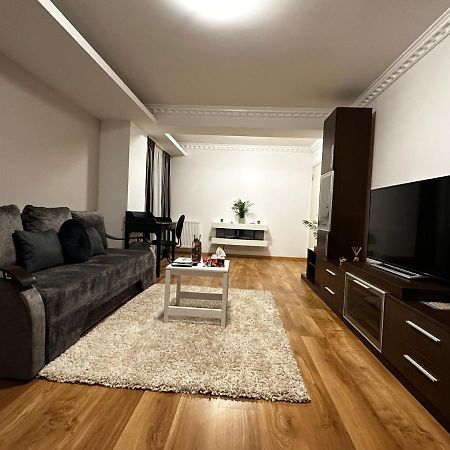 Terrace Apartments Otopeni ! Экстерьер фото